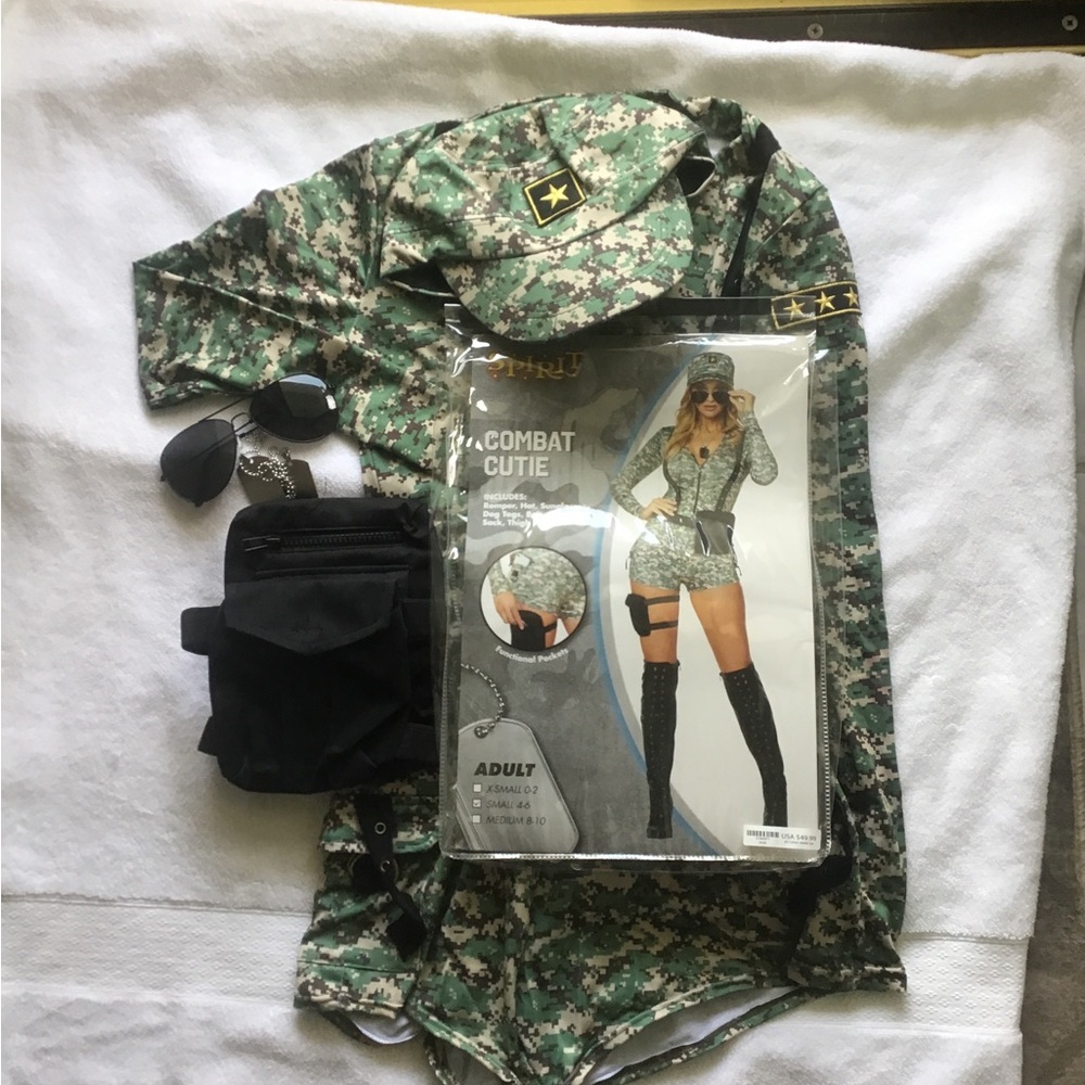 Combat Camo Women's Shorts - Green Camo